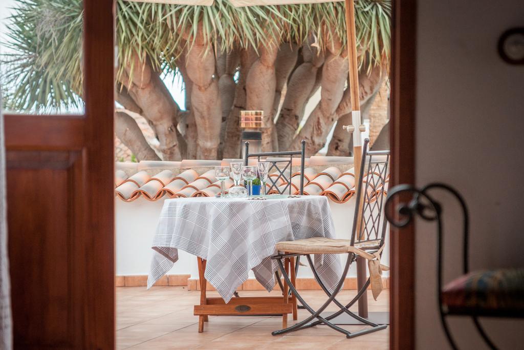 Ecoverode Hotel Emblematico Vegetariano Vegano อาโรนา ภายนอก รูปภาพ